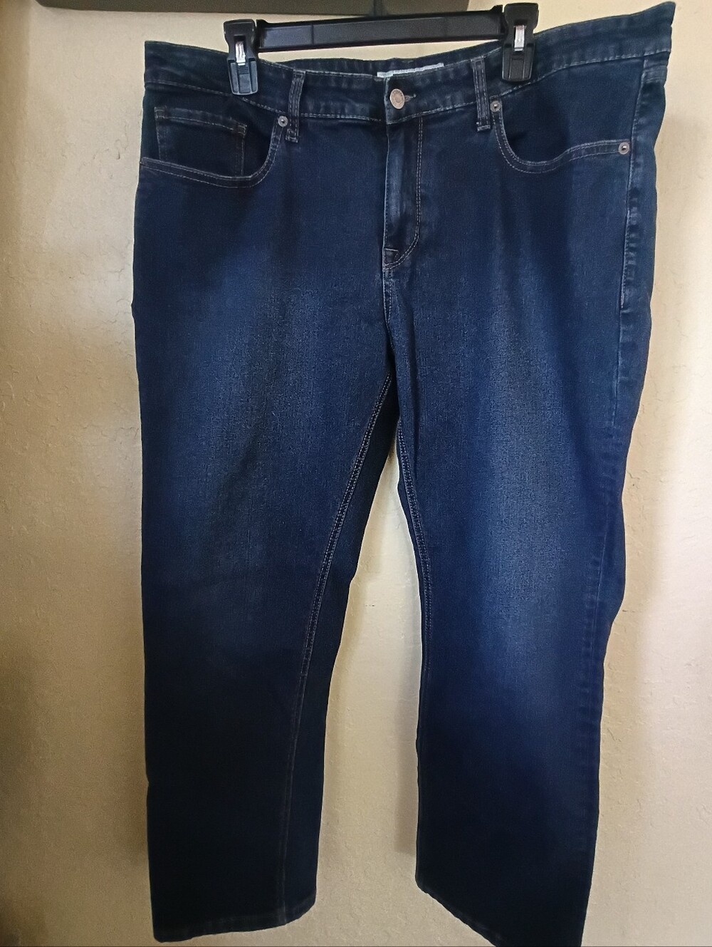 Men's Relaxed Fit Dark Blue Jeans